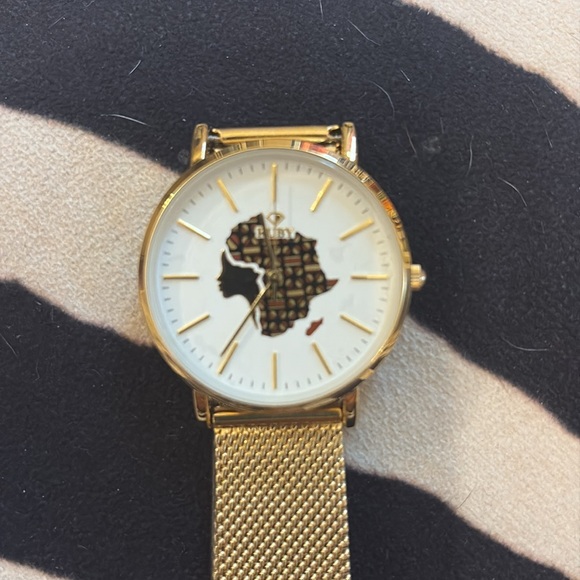Ruby Rd. Gold Mesh Strap Watch - Picture 3 of 3